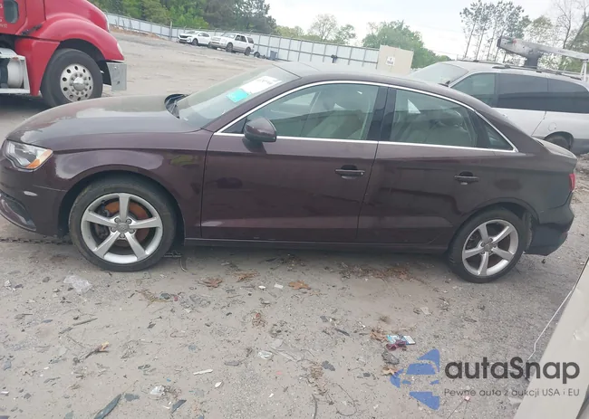 WAUBFGFFXF1055261: 42014228