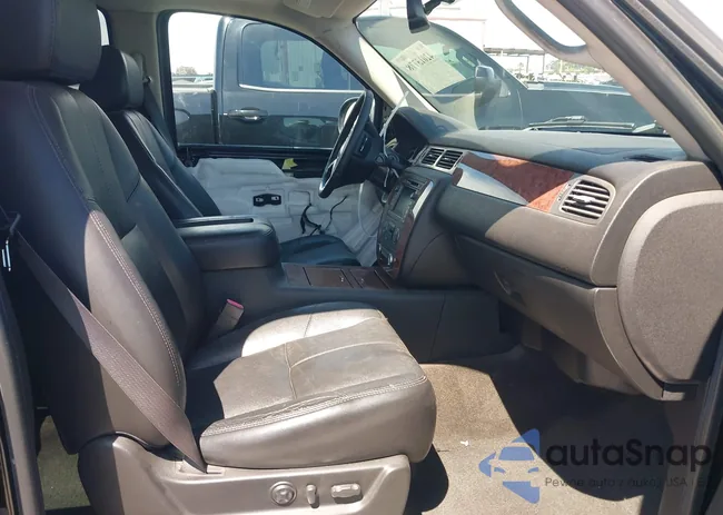 1GNFC13047R379147: 42013778