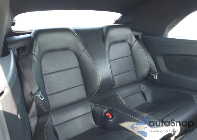 1FATP8UH8J5142453: 42013783