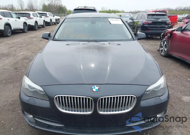 WBAFR9C54BC758675: 42014884