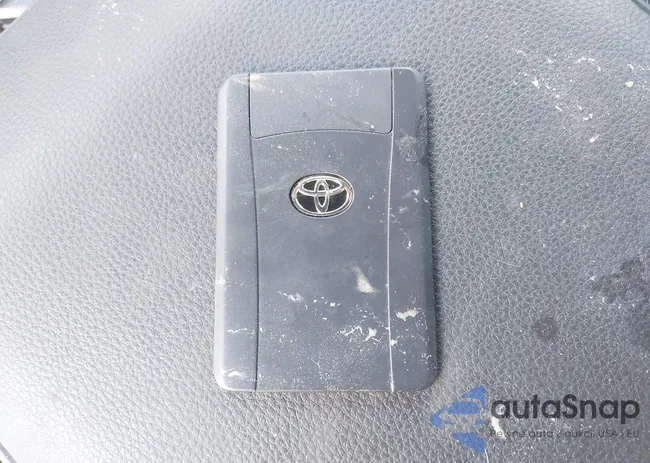 3TYLB5JN0RT031648: 42014982