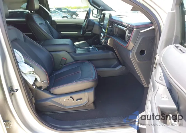 1FMJU1K87PEA60836: 42015018