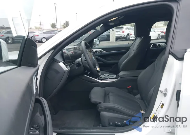 WBY43AW09RFS24379: 42014823