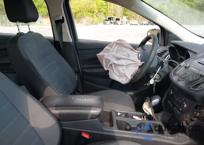 1FMCU0F77HUD95185: 42014858