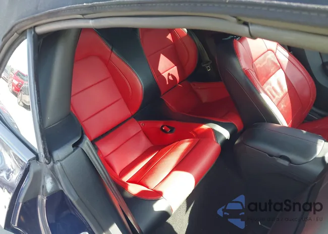 1FATP8UH0K5120934: 42016049