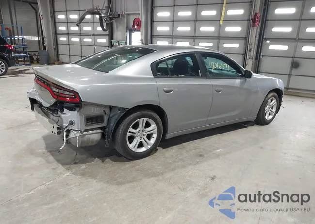 2C3CDXBG8JH174324: 42016291