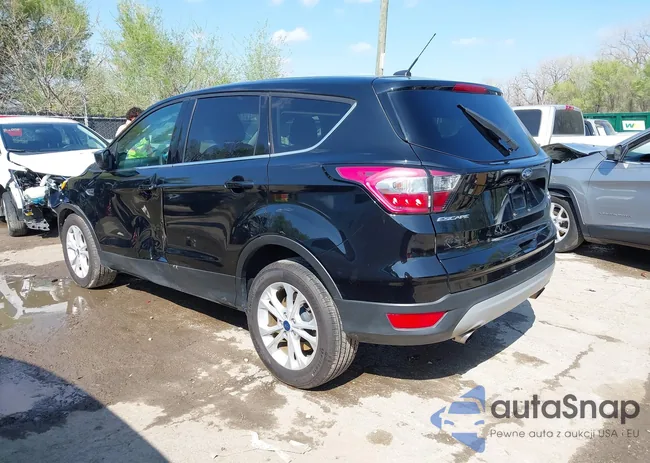 1FMCU0GD3HUE07983: 42016447