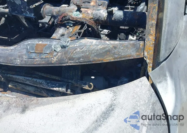 5NPD84LF9LH529472: 42015801