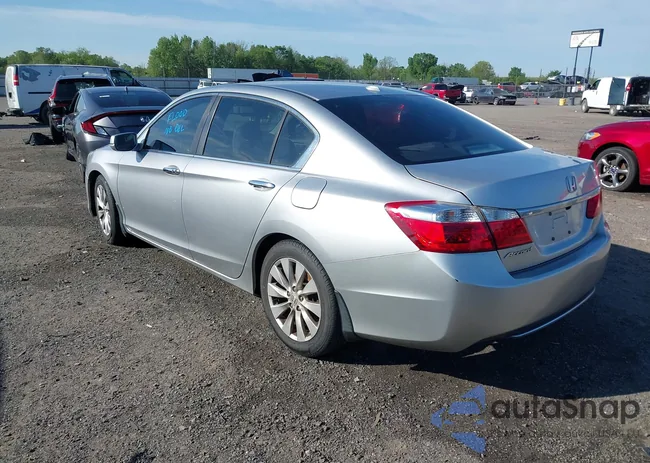 1HGCR2F84FA113871: 42016455