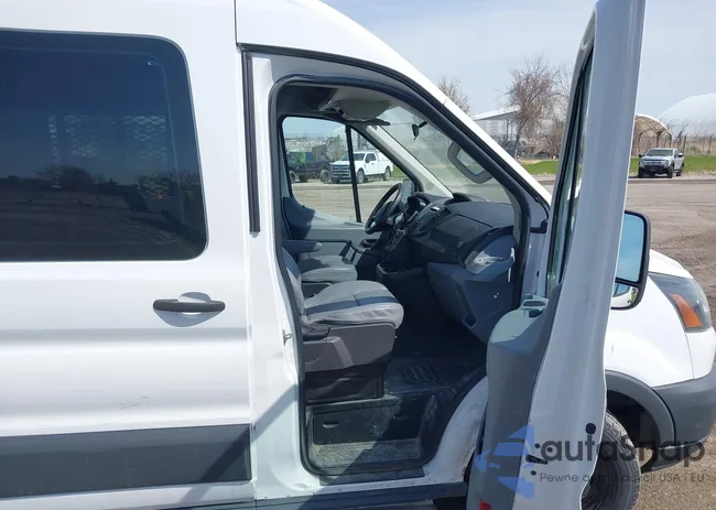 1FDZX2CM0FKA18746: 42016554