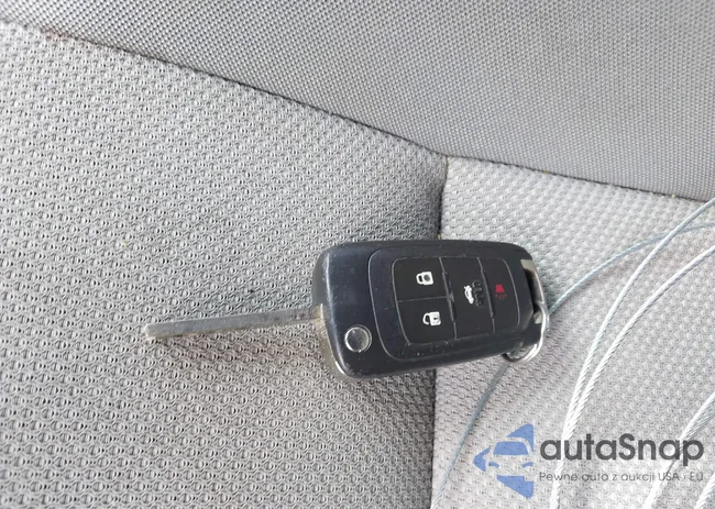 1G1PC5SB2E7165945: 42016702