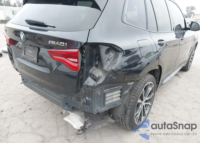 5UXTS3C53J0Y97136: 42018136