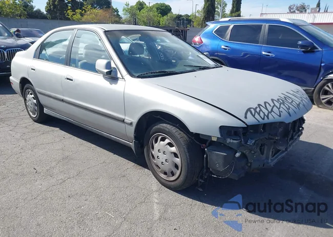 1HGCD5638TA276104: 42018331