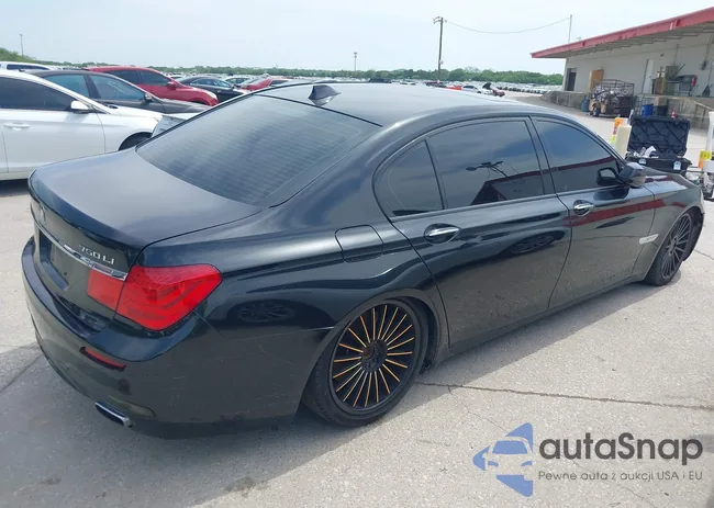 WBAKB8C55BC852304: 42017467