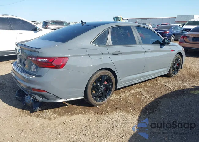 3VW2T7BU6RM090576: 42017557