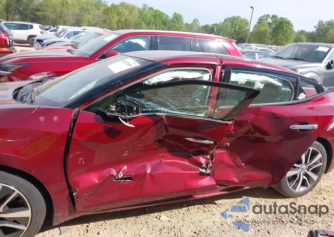 1N4AA6CV2LC375702: 42017609