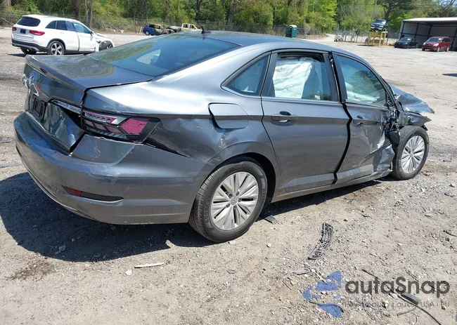 3VWC57BU9KM023118: 42017703