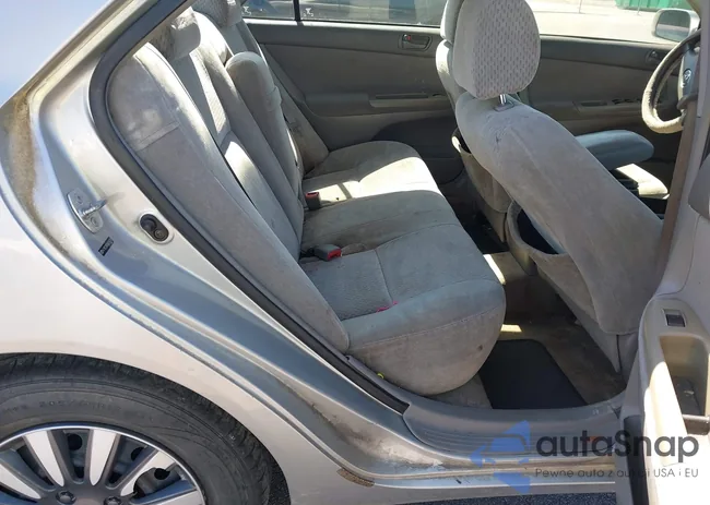 4T1BE32K04U319290: 42019125