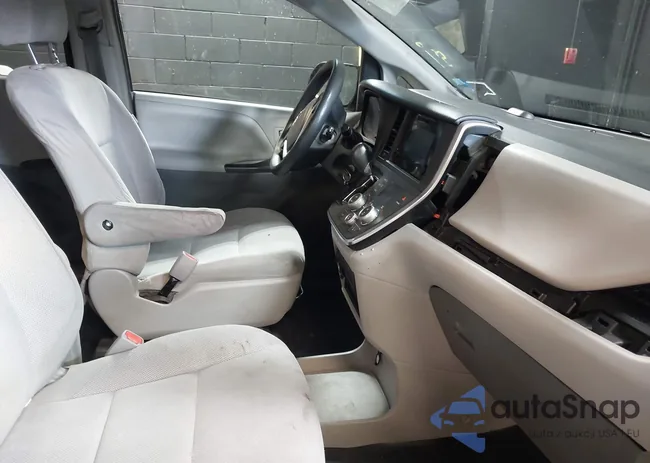 5TDZZ3DC3HS869400: 42019341