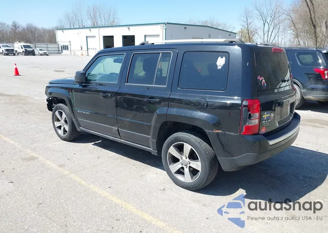 1C4NJRFB6GD581748: 42019356