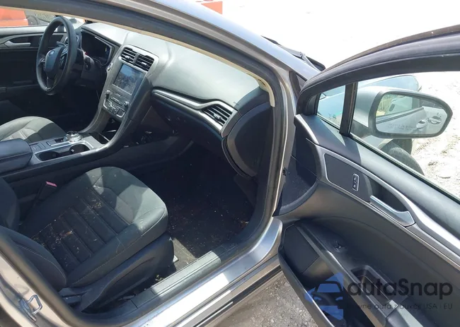 3FA6P0HD0LR150679: 42018620