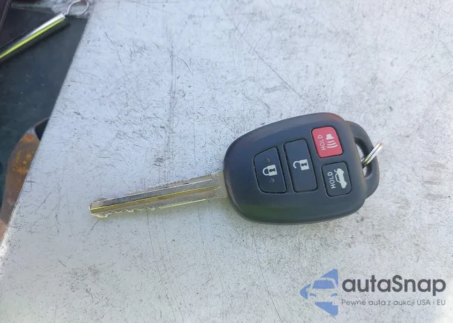 2T1BURHE3KC176048: 42018739