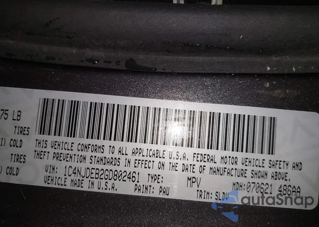 1C4NJDEB2GD802461: 42018742