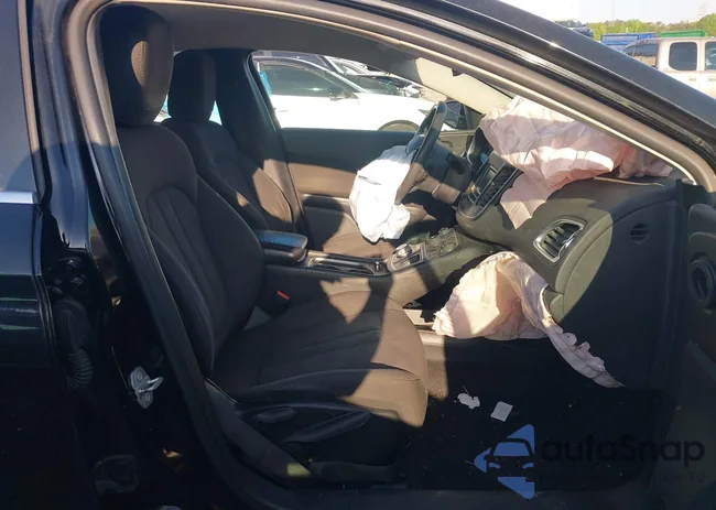 1C3CCCAB8FN729529: 42018754