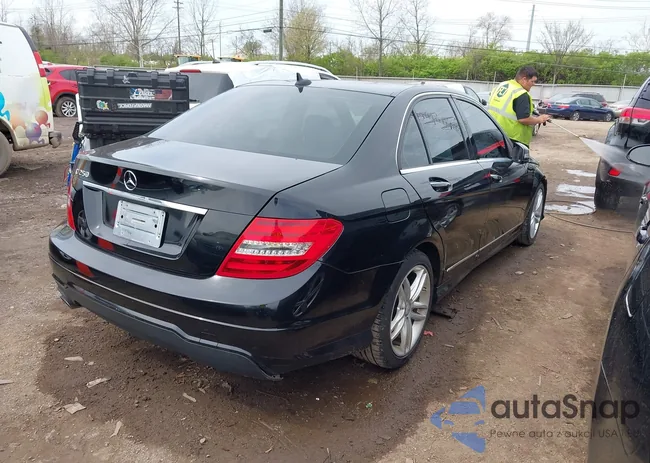 WDDGF4HB9DR246997: 42019938