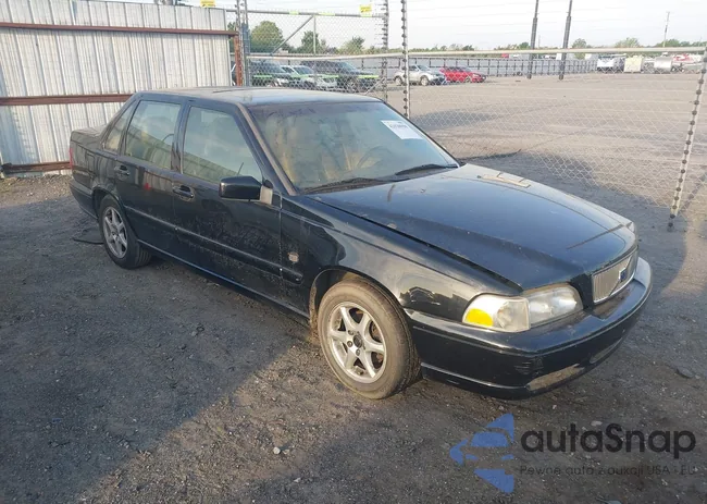 YV1LS56D3X1569762: 42020050