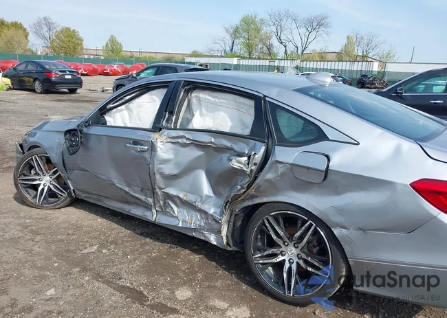 1HGCV2F95NA013734: 42020055