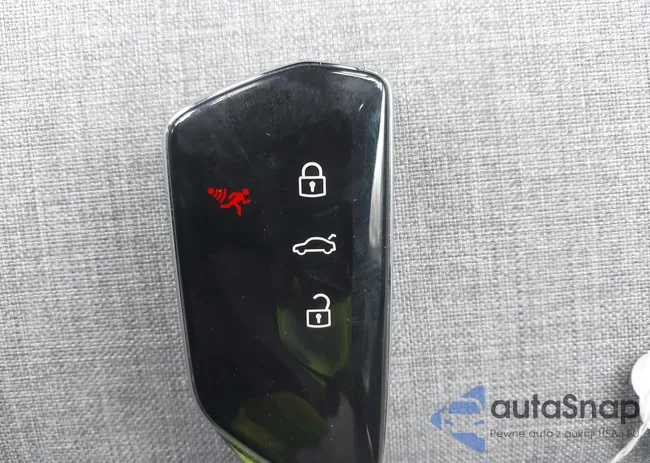 1V2DSPE88RC002771: 42020075