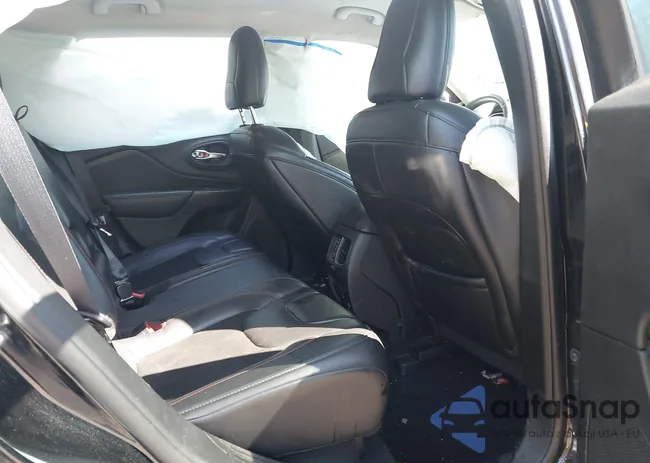 1C4PJMBX8KD430013: 42019564