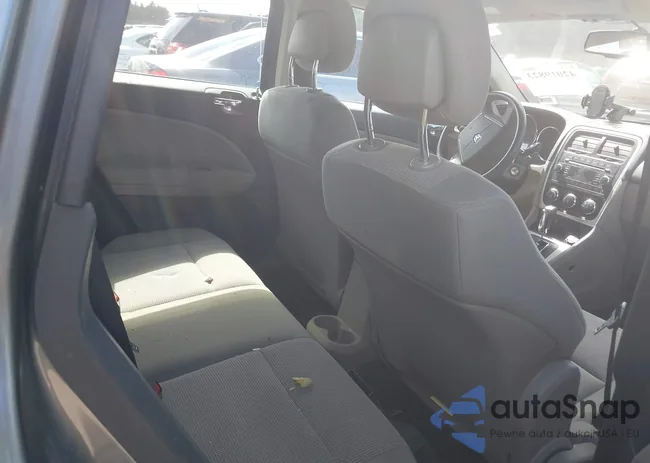 1C3CDWDA0CD532082: 42019823