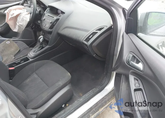 1FADP3F20FL262380: 42019840