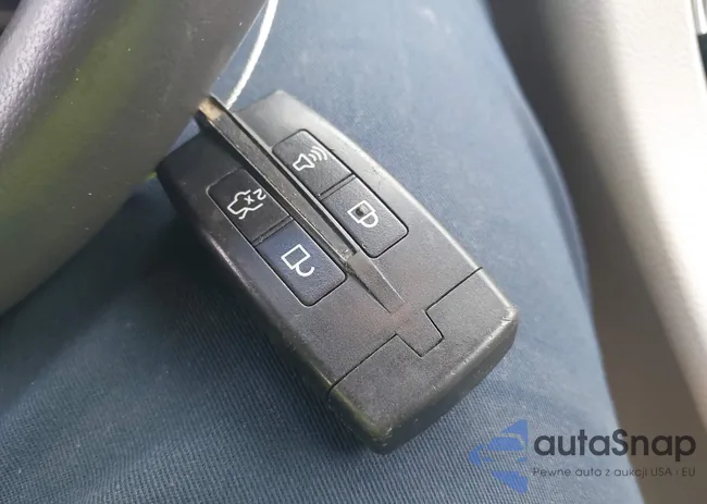 1FAHP2FW6BG183300: 42020979