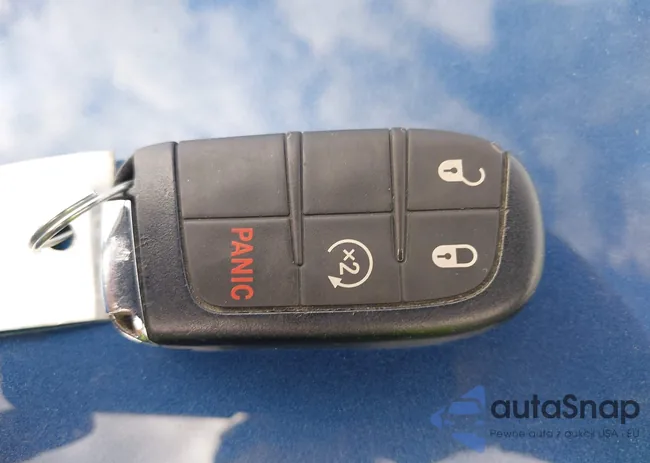 3C4NJDBB1LT160484: 42021344