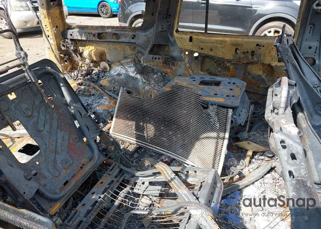 1FMJU2A57EEF31314: 42021392