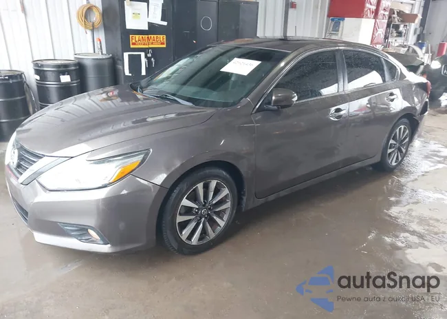 1N4AL3AP7HC185852: 42021436