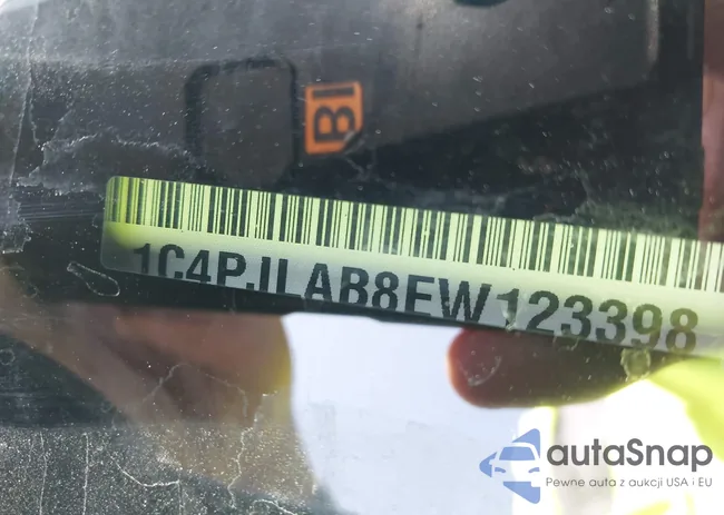 1C4PJLAB8EW123398: 42023184