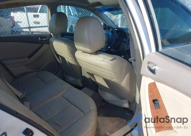 1N4AL21E99C139224: 42023199