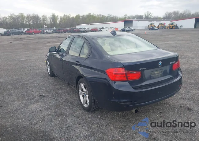 WBA3C3G5XFNT51305: 42023280