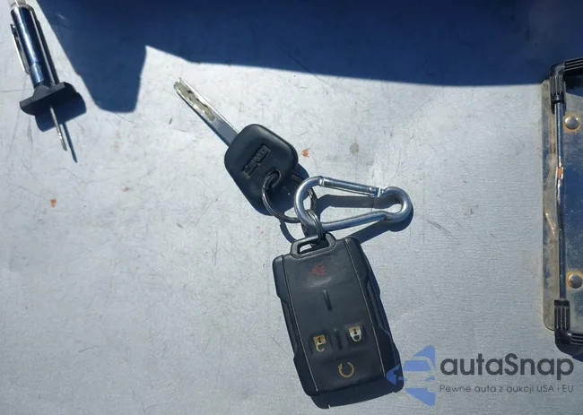 3GTU2UEC8FG509201: 42023317