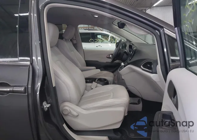 2C4RC1BG5HR503605: 42022550