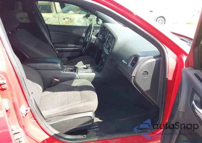 2C3CDXBGXDH565401: 42024175