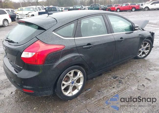 1FADP3N23EL212928: 42023565