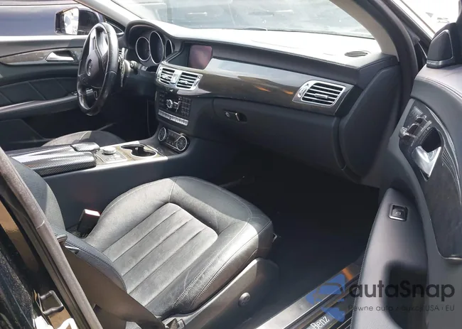 WDDLJ7DB2DA061788: 42024922