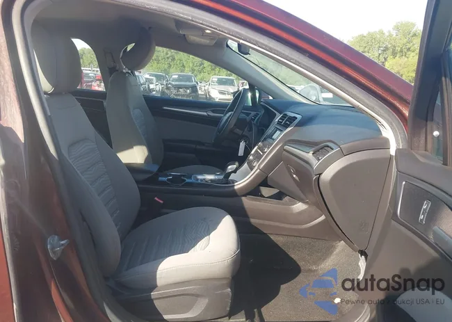 3FA6P0G77GR274997: 42024453