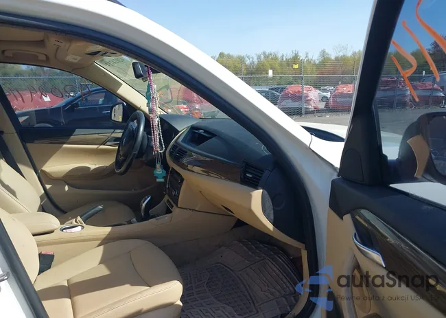 WBAVL1C54EVR94640: 42024714