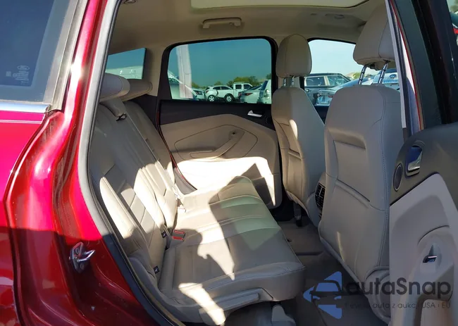 1FADP5CU7FL102045: 42024793